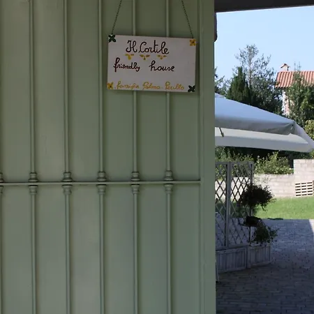 Il Cortile Friendly House * بورجومانارو