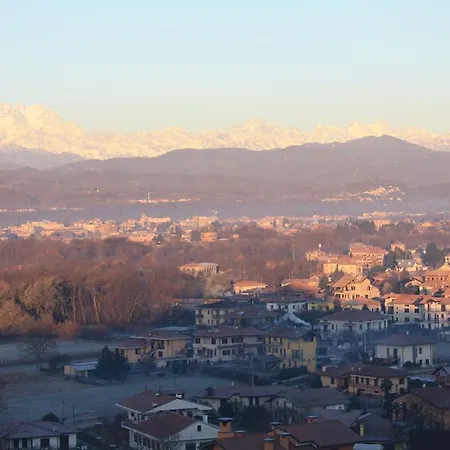 ゲストハウス Il Cortile Friendly House 3*