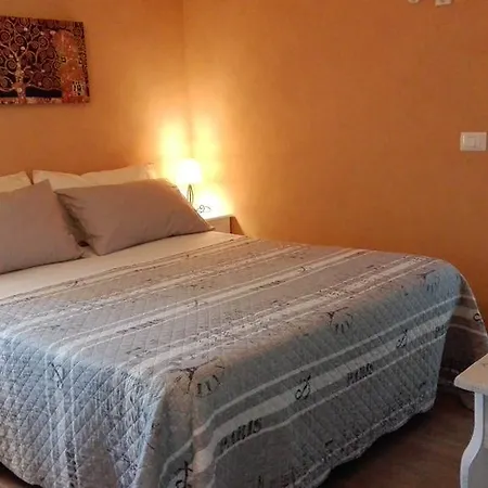 Il Cortile Friendly House 招待所 博尔戈马内罗