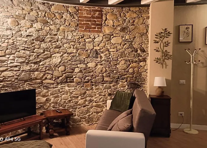 Il Cortile Friendly House